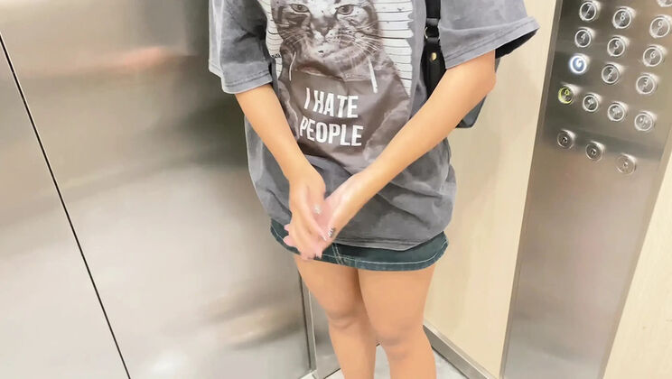 Pinay Shena Mae Hot Movie Scene to Fuck - Asian Teen Blowjob and Creampie Cumshot