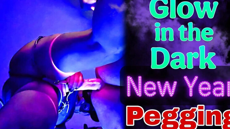 Glow In The Dark Anal Pegging Femdom - Amateur Homemade Masked Slave Training