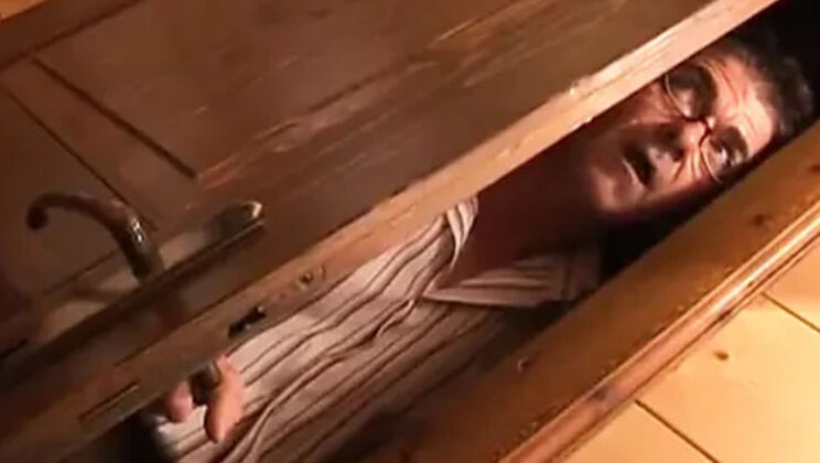 Dirty stepdaughter loves stepdaddy's cock - teen police taboo in bathroom