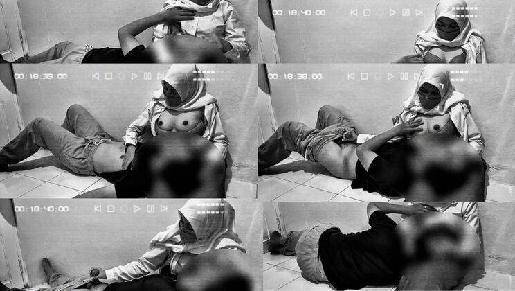 Malaysian High School Girl in Hijab Gives Handjob in Classroom - Amateur Teen with Big Tits