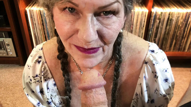 Stepmom Seduces Stepson For POV Blowjob & Facial Cumshot - Cum Addicted MILF