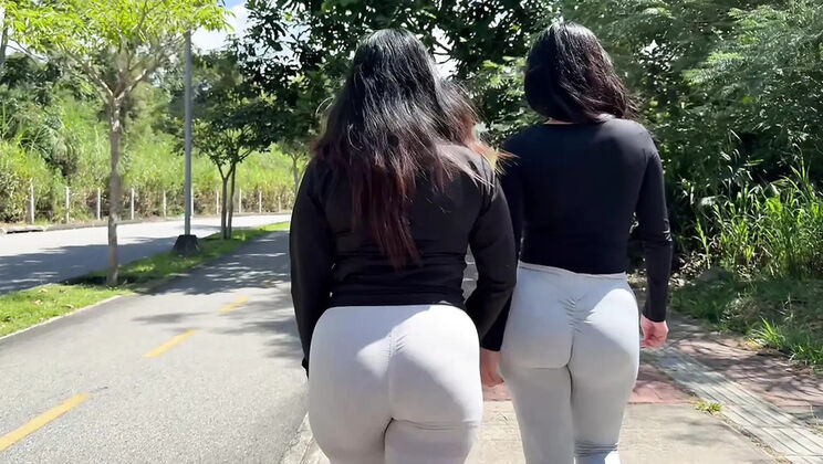 Jenifer Play Gets Fucked by Two Girls in Hindi HD Nude Sex