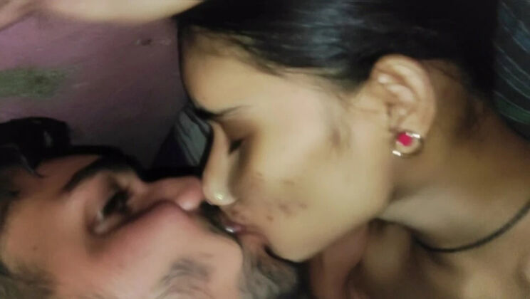 Desi Bhabhi Hot Village Sex with Tight Pussy Hindi Audio - Ankita277 Hardcore Fingering