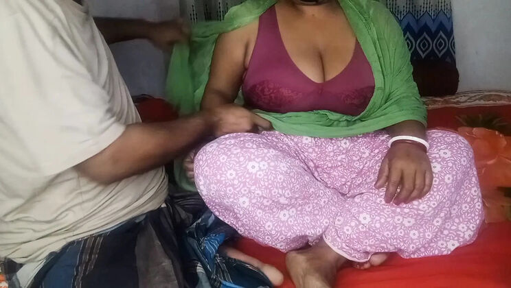 Horny Mature Bangladeshi Step Mom Gives Step Son Boner With Dirty Look - Hardcore Fucking