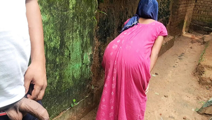 Horny Indian Roommate Fucks Hard in Outdoor College Scene - Trilokinath