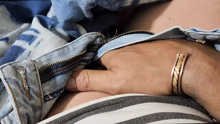 Fingering Hot Cheerleader in Tight Jeans After Game - Sparowdox Amateur Outdoor Sex