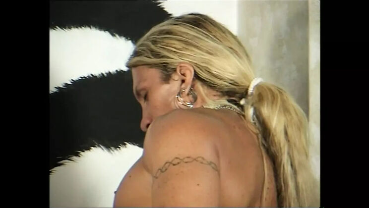 Vintage Italian Blowjob Scene with Luisa De Marco - Episode 2: Big Cock Sucking and Massive Dicks