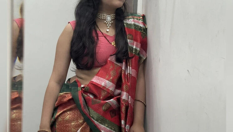 Sister-in-law Enters Room For Wild Desipair Hindi Urdu 4K Nude HD Porn