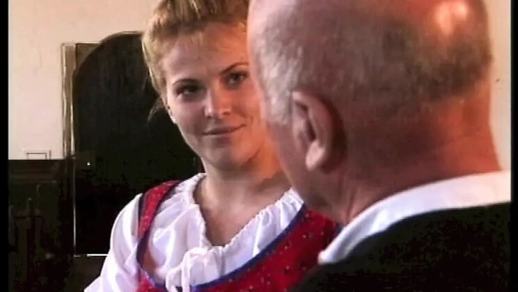 Blonde Babe Rings the Bell and Takes a Big Dick Anal