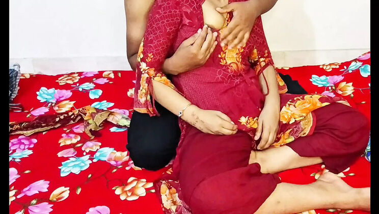 Hot Indian Bhabi Fucked Hard by Devar in Doggy Style - Desi Sex