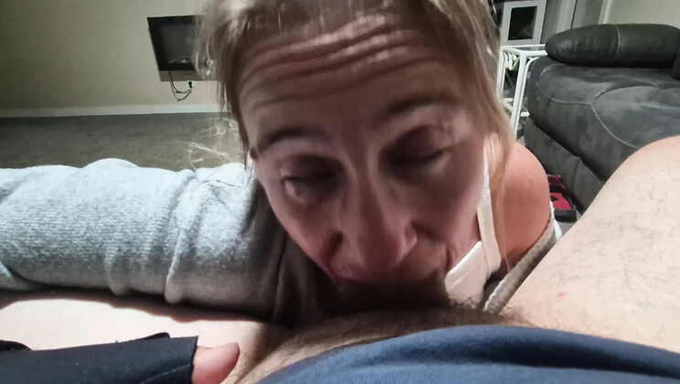 Blonde MILF HeyitsJulia Deep Throat Cock and Swallow Cum Like a Thanksgiving Turkey