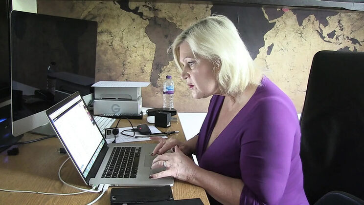 Mature Women Love Young Men - Big Tits Blowjob & Cumshot with Sahara Knite