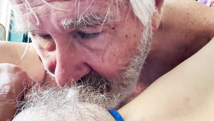 Hairy Mature MILF Pussy Compilation - Spreading Legs & Eating Pussy in HD