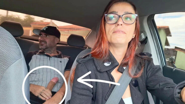 Skinny Redhead Brazilian Taxi Driver Catches Client Jerking Off in Backseat - Amateur Car Masturbation & Public Nude