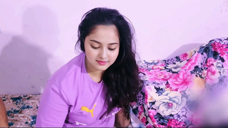 Big Stepsister Seduces Me In Shared Bed - Full Hindi Audio Fuck