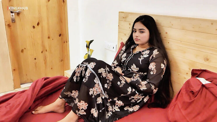 Desi Bhabhi Angry Sharing Bed With Me - Full Hindi Dirty Talk & Hotel Sex