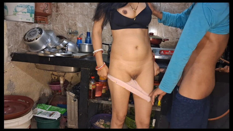 Desi Village Bhabhi Hard Fuck With Devar In Kitchen - Hot Indian Homemade Sex Video Viral