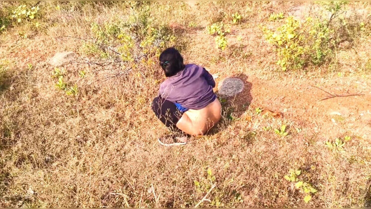Indian Aunty Outdoor Sex - Priya Caught and Fucked Hardcore