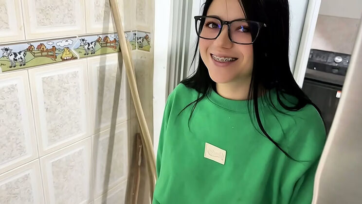 Estefani Creamy Ice Cream Fuck with Neighbor Crisanto