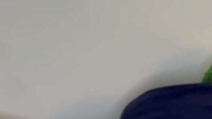 Pinkyafterdark humps pillow after gym - solo amateur black teen with large labia masturbates in bedroom