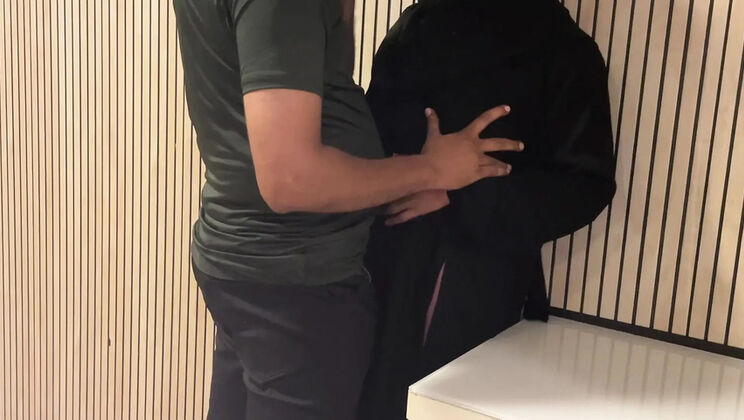 Hot Mumbai Muslim Bhabhi Anal Fuck - Step Sister Hardcore Ass to Mouth