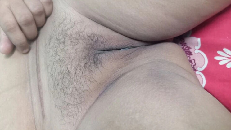 Bangladeshi Wife First Time Sex with Couple - Desi Bhabhi Rough Cowgirl HD