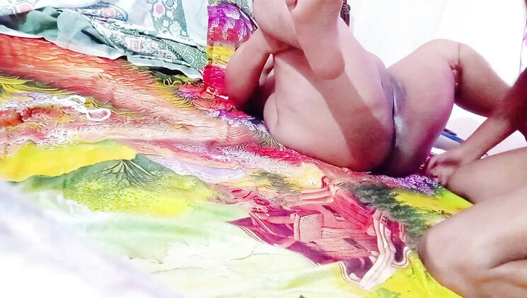 Bangladeshi Village Girl Sali Hot Midnight Sex with Dulavai - Real Homemade Desi Romance