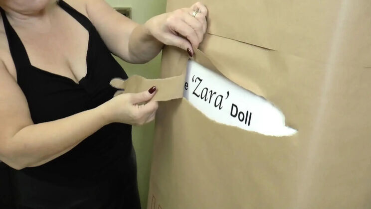 Sex Toy Story: Mature Lesbian Love Doll Play with Zara DuRose & Lacey Starr - Hardcore Dildo Fucking, Pussy Eating & Cumshot