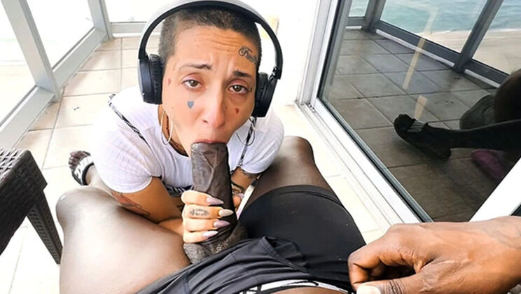 Gia Lovely Short Hair PAWG Bounces on Louie Smalls Big Black Cock - POV Blowjob & Deepthroat