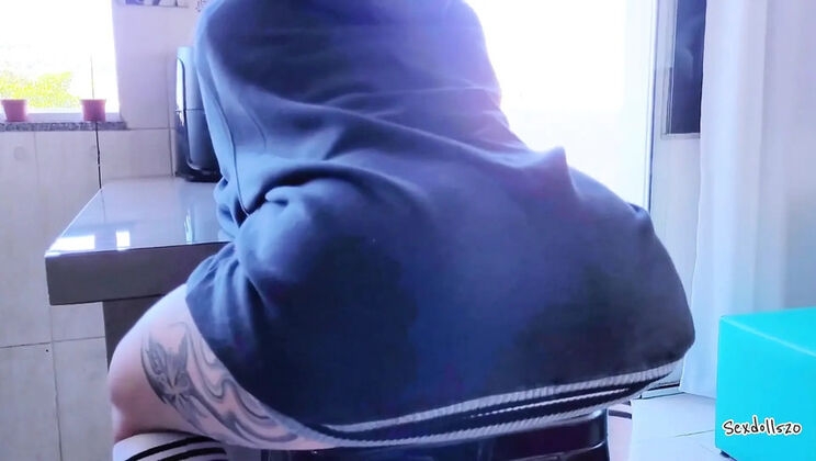 Big Booty Teen Gets Creampie - Tight Pussy Filled with Cum