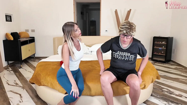 MissLeggings Helps Stepson With Viagra Erection Before Family Dinner