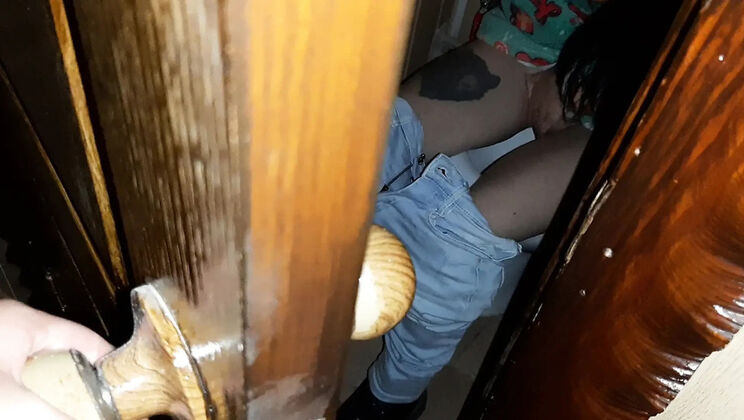 Spying on My Stepsister Moaning and Masturbating in the Toilet
