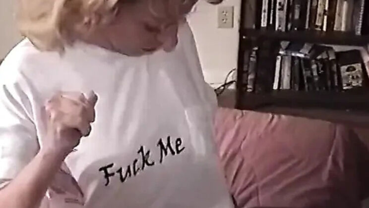 Blonde MILF Gets Pussy Gaped While Squirting Hard