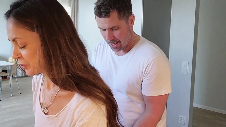 Angelina’s Kitchen Creampie – Big Natural Tits Bouncing While She Helps Out