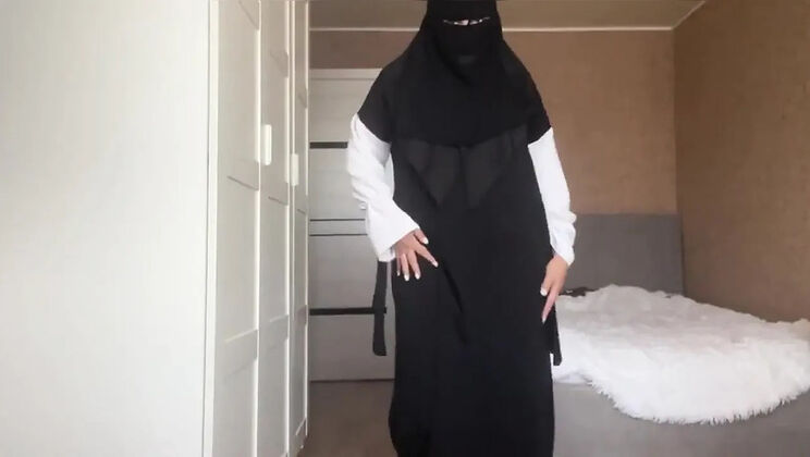 Curvy Arab MILF Lux Eva Rubs Her Big Tits and Wet Pussy in Black Lace
