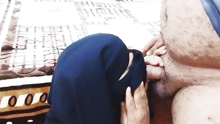 Saxy Egyptian MILF Nik Maqqaba Takes a Hard Anal Pounding