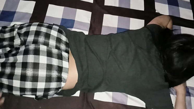 Old Man Fucks Muslim Girl Fatima's Tight Pussy While Alone at Home