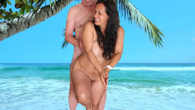 Huge Natural Tits Surprise on Beach with Hot Couple