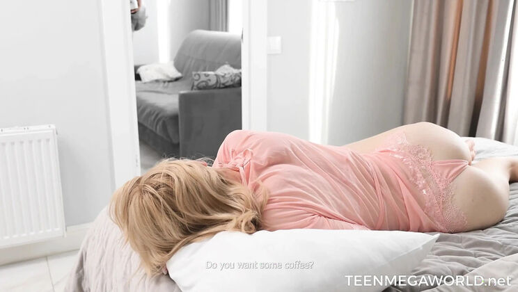 Blonde Teen Elloise Arti & Brunette Darina Sosu Eat Pussy in 4K Lesbian Reality
