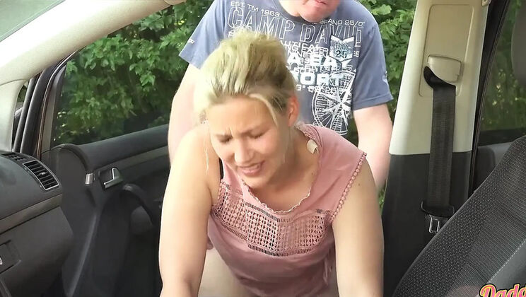 My First Ass Fuck in the Car with Daddys Luder - Big Ass Couple Cumshot