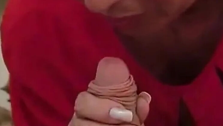 Big Titted Mature Brunette Ginni Lewis Shows Why Ladies Over 45 Still Love to Cum