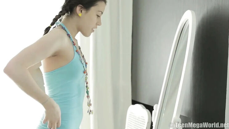 Massage for Izi: Teen Blowjob and Happy Ending