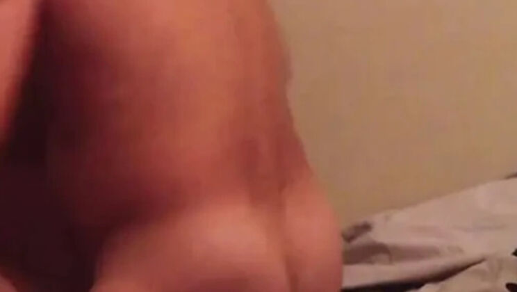 Hot Turkish Stepmother Gets Passionate Hotel Sex and Cumshot